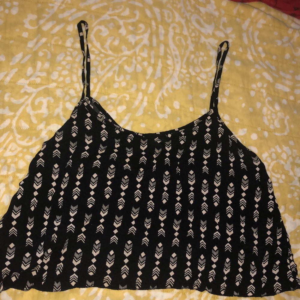Flowy Black Printed Crop Tanktop